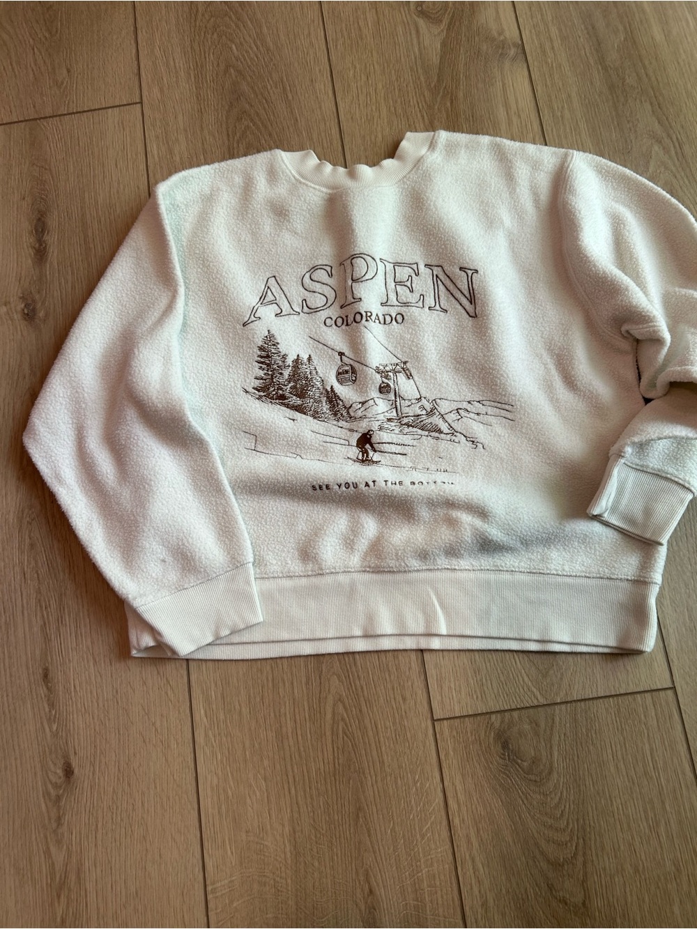 Universal Thread Cream Crewneck Sweatshirt - Neutral